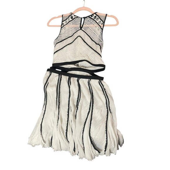 Free People Byzantina Solid Mini Dress Lace Raw Frayed Hem Back Side Cutouts XS - Picture 4 of 16